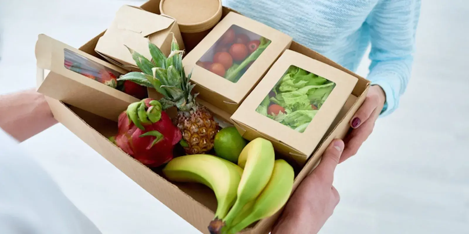 5-reasonswhy-food-boxes-are-the-perfect-solution-for-busy-professionals